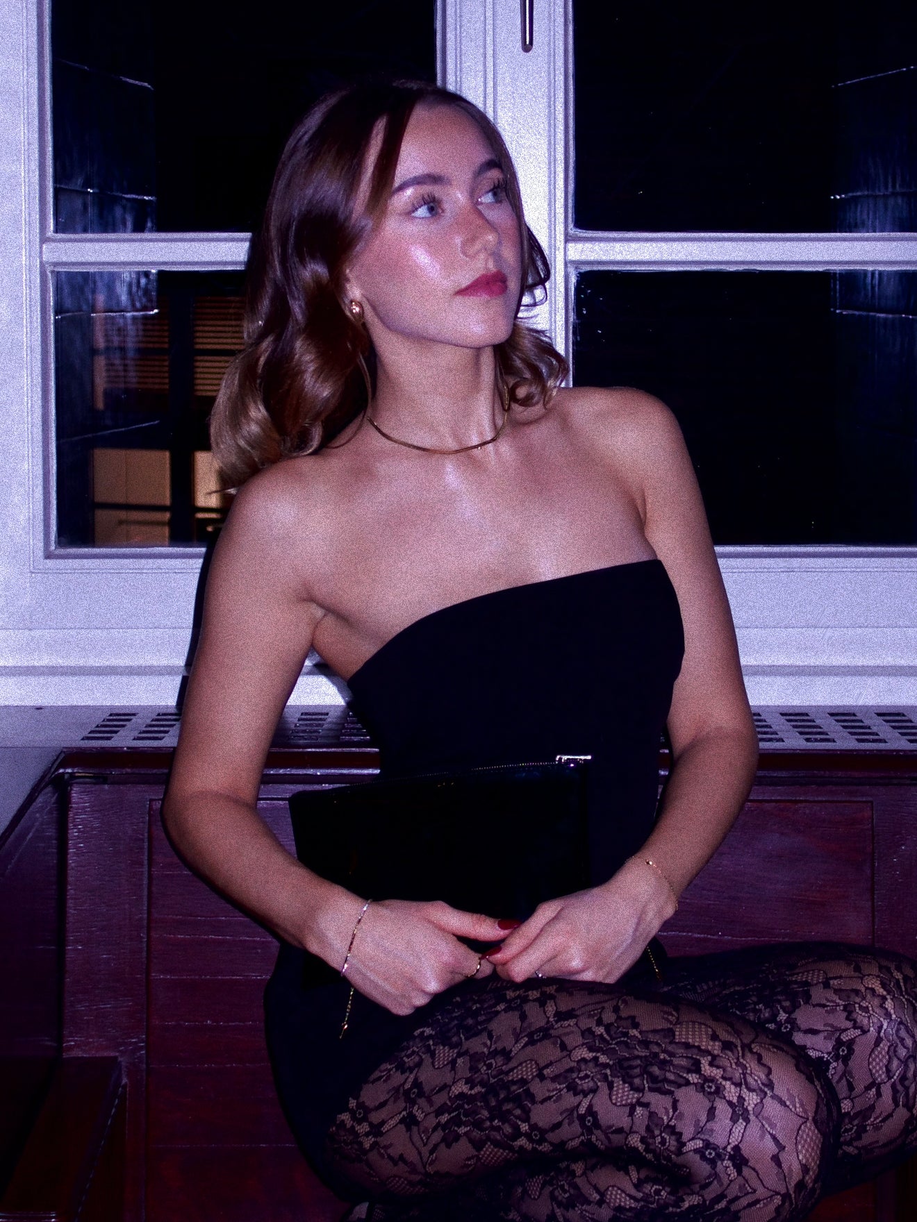luna - necklace image 3