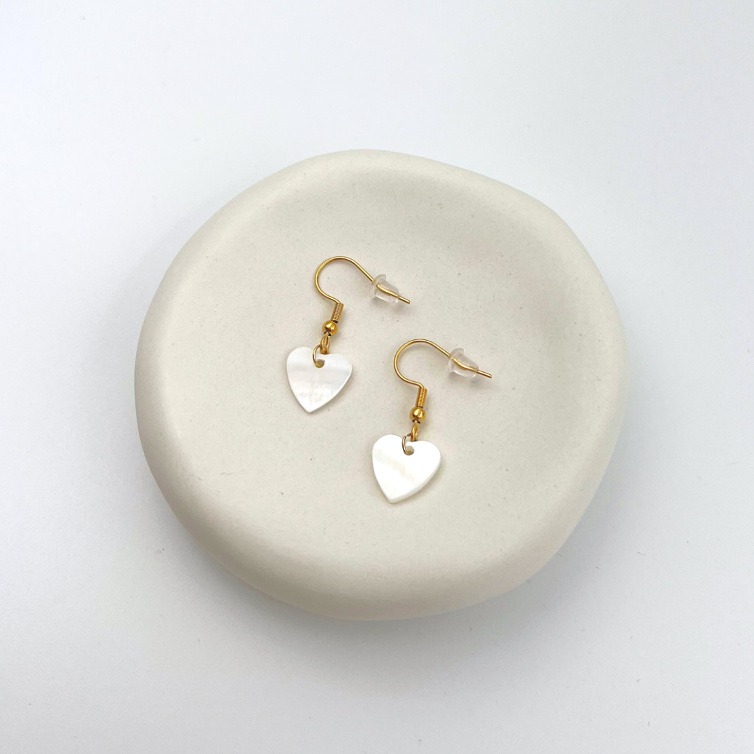 shell heart - earrings image 4
