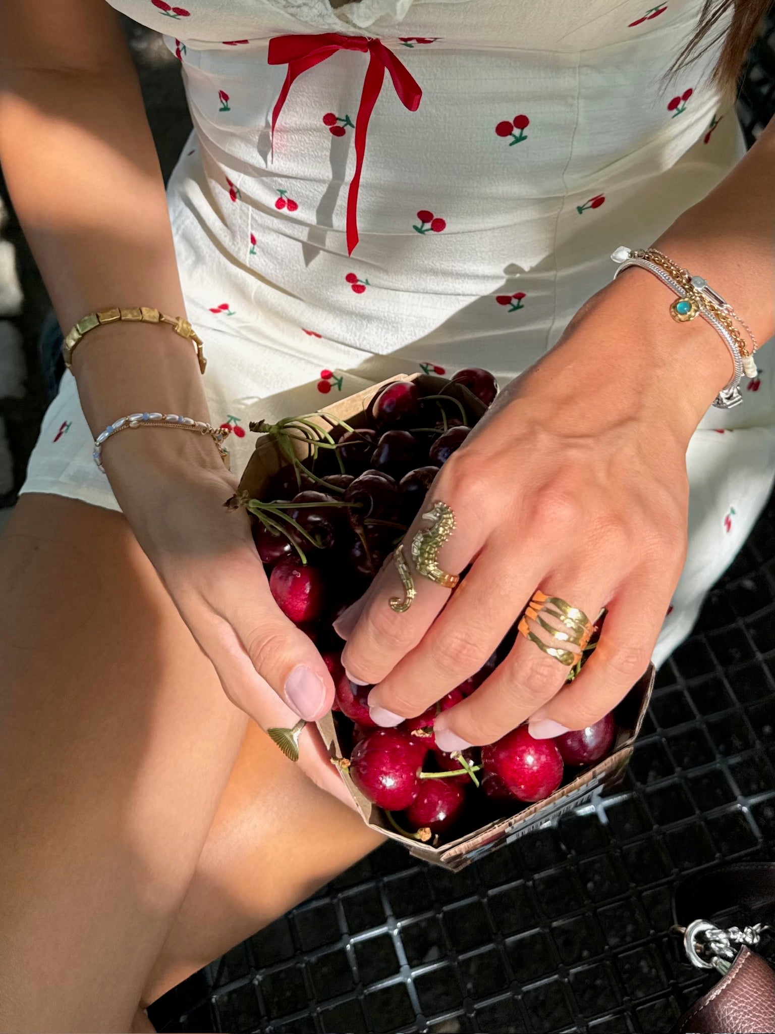 waves - ring image 4