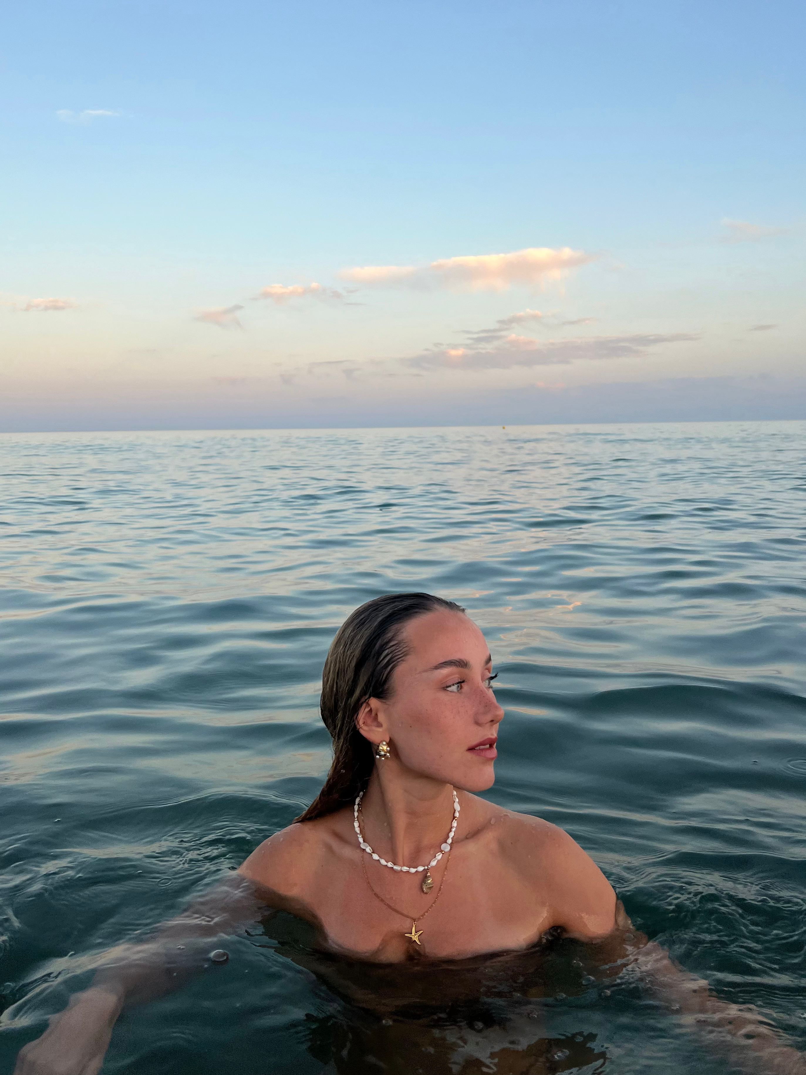 stella - necklace image 7