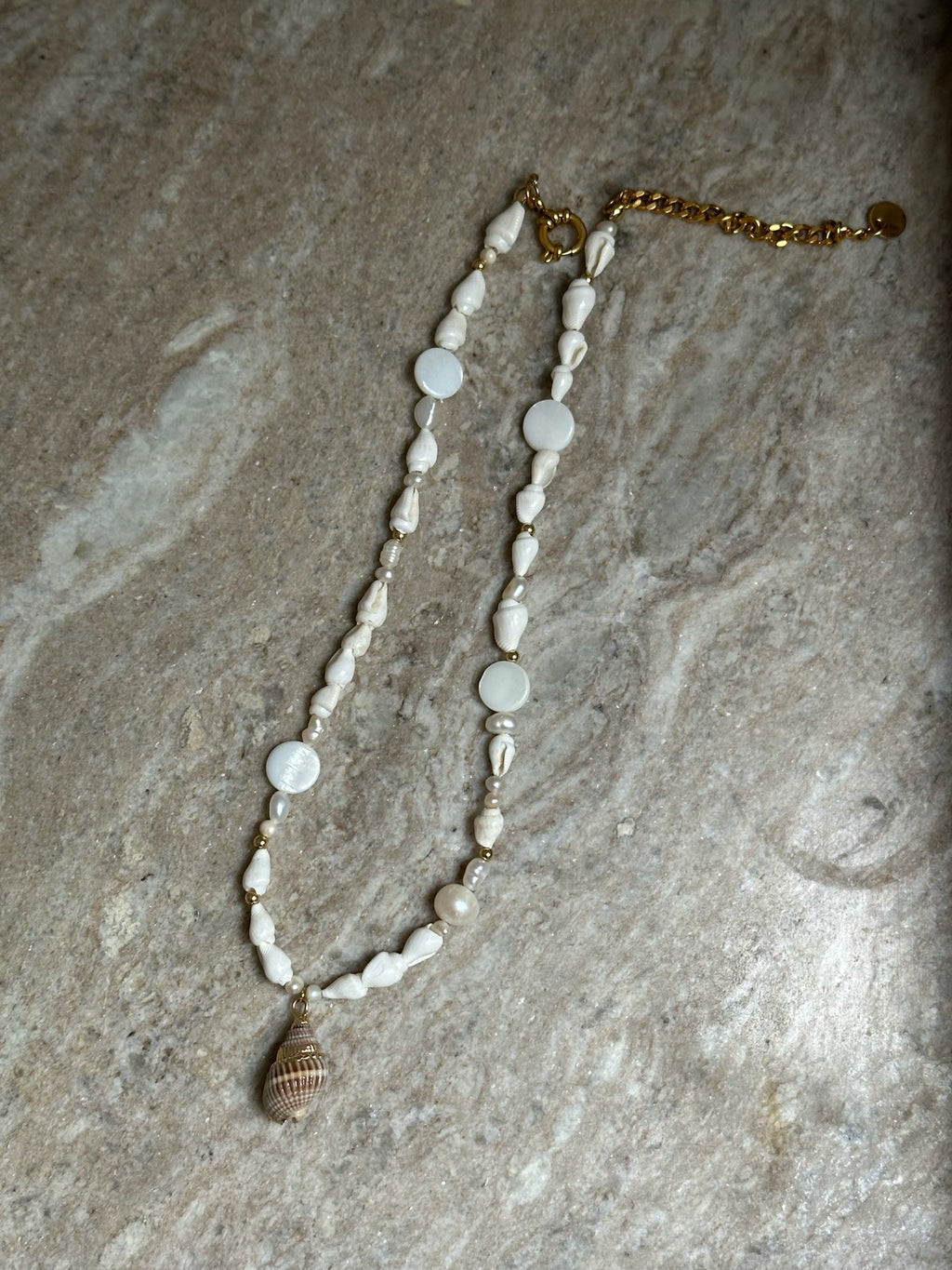 cleo - necklace image 4