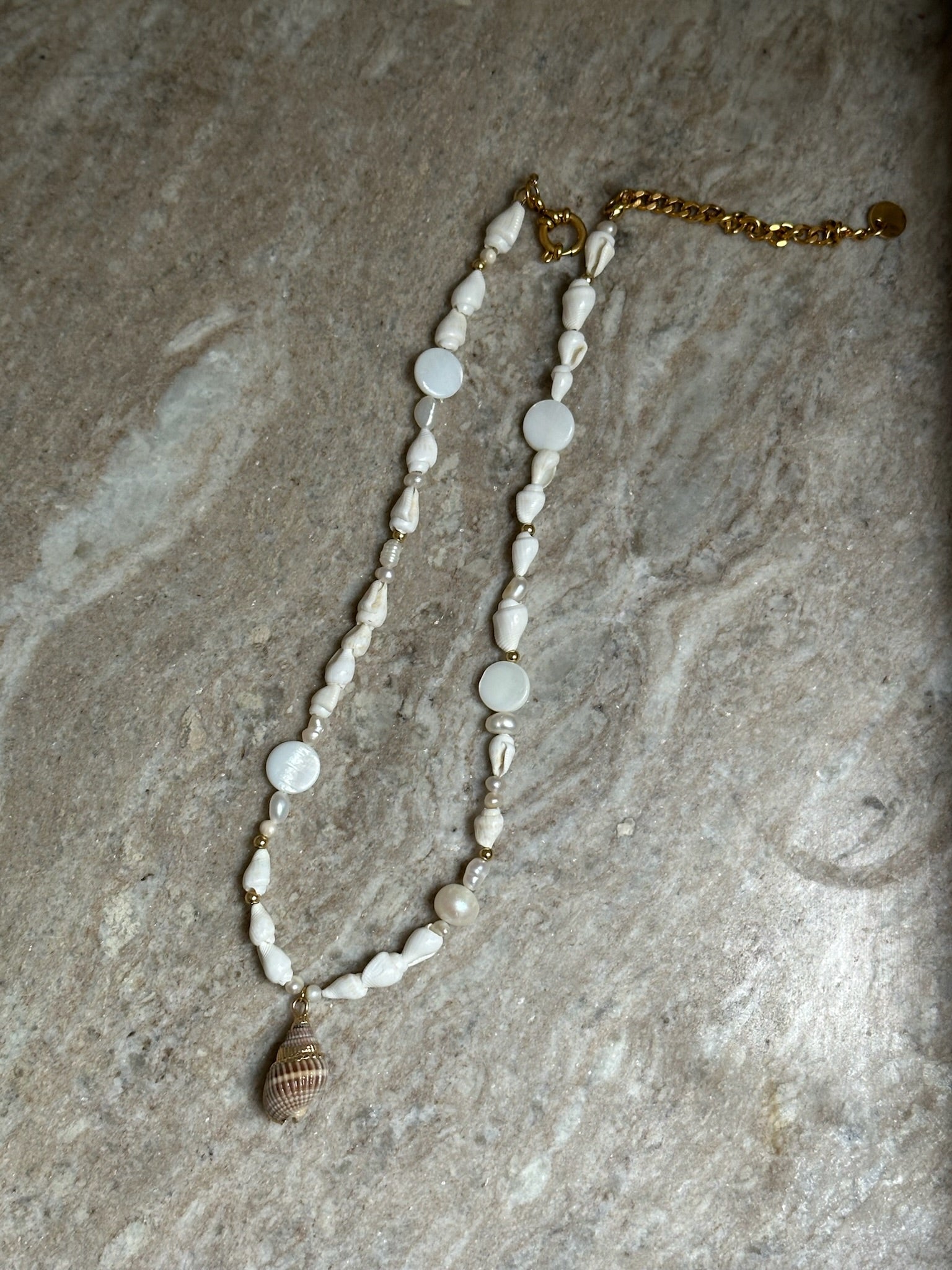 cleo - necklace image 4