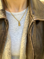 hug me - necklace image 6
